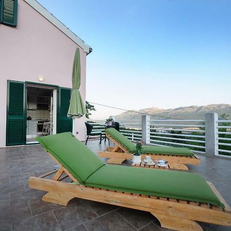 Holiday Home Koprivno Eksteriør bilde