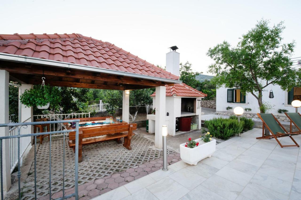 Holiday Home Koprivno Eksteriør bilde