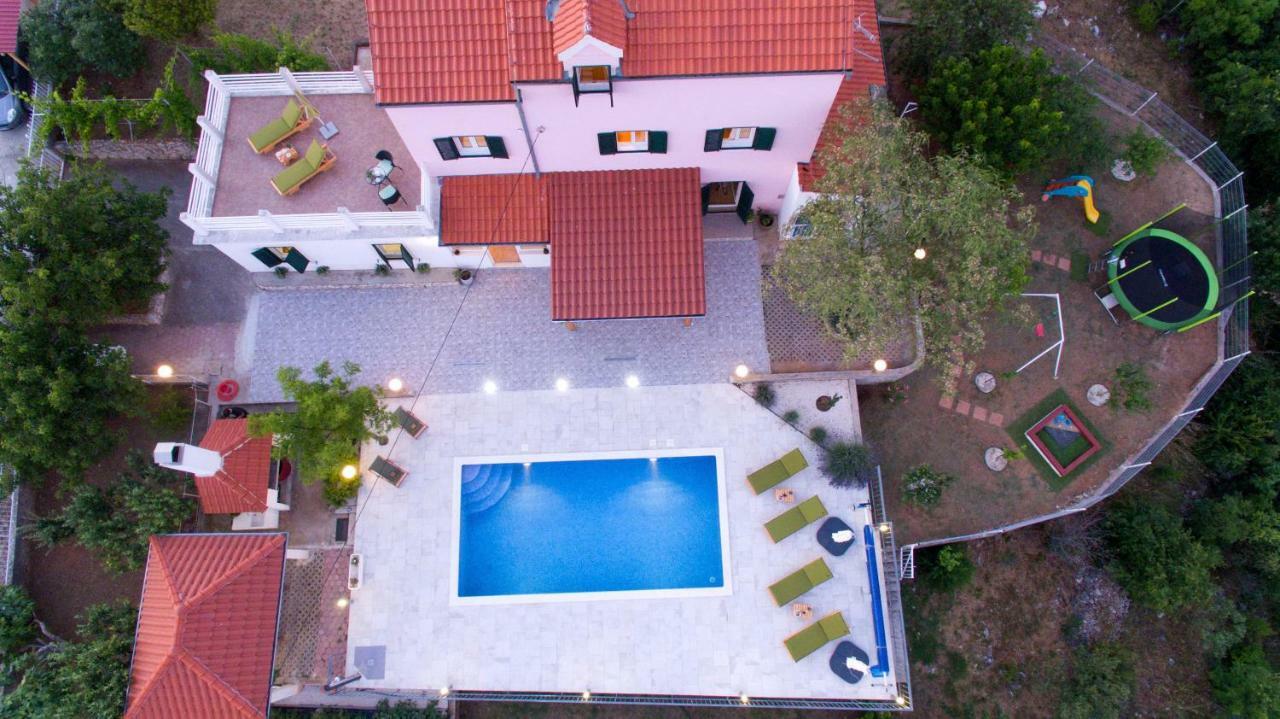 Holiday Home Koprivno Eksteriør bilde