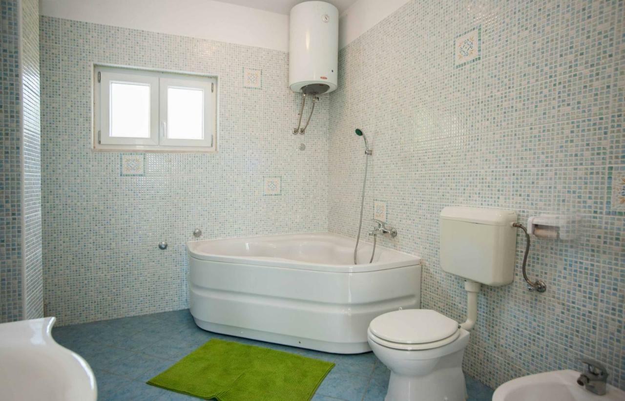 Holiday Home Koprivno Eksteriør bilde
